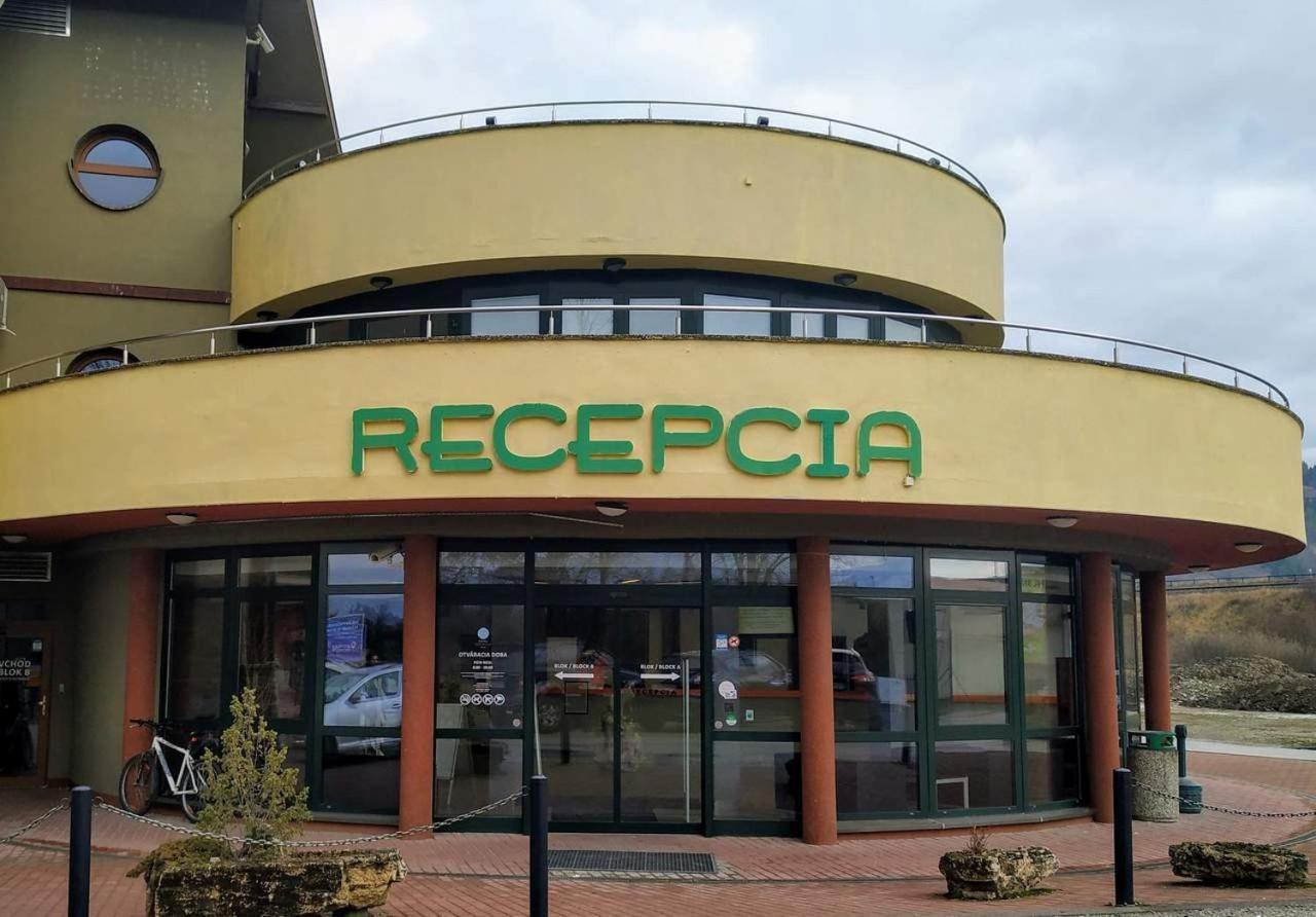 Besenova Apartman Korzar Exterior photo